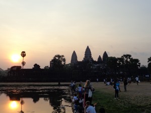 Lever de soleil sur Angkor Wat